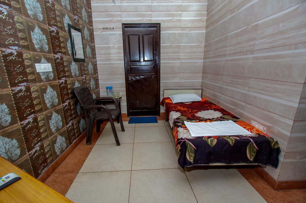 National Guest House Τζαλαντάρ Εξωτερικό φωτογραφία